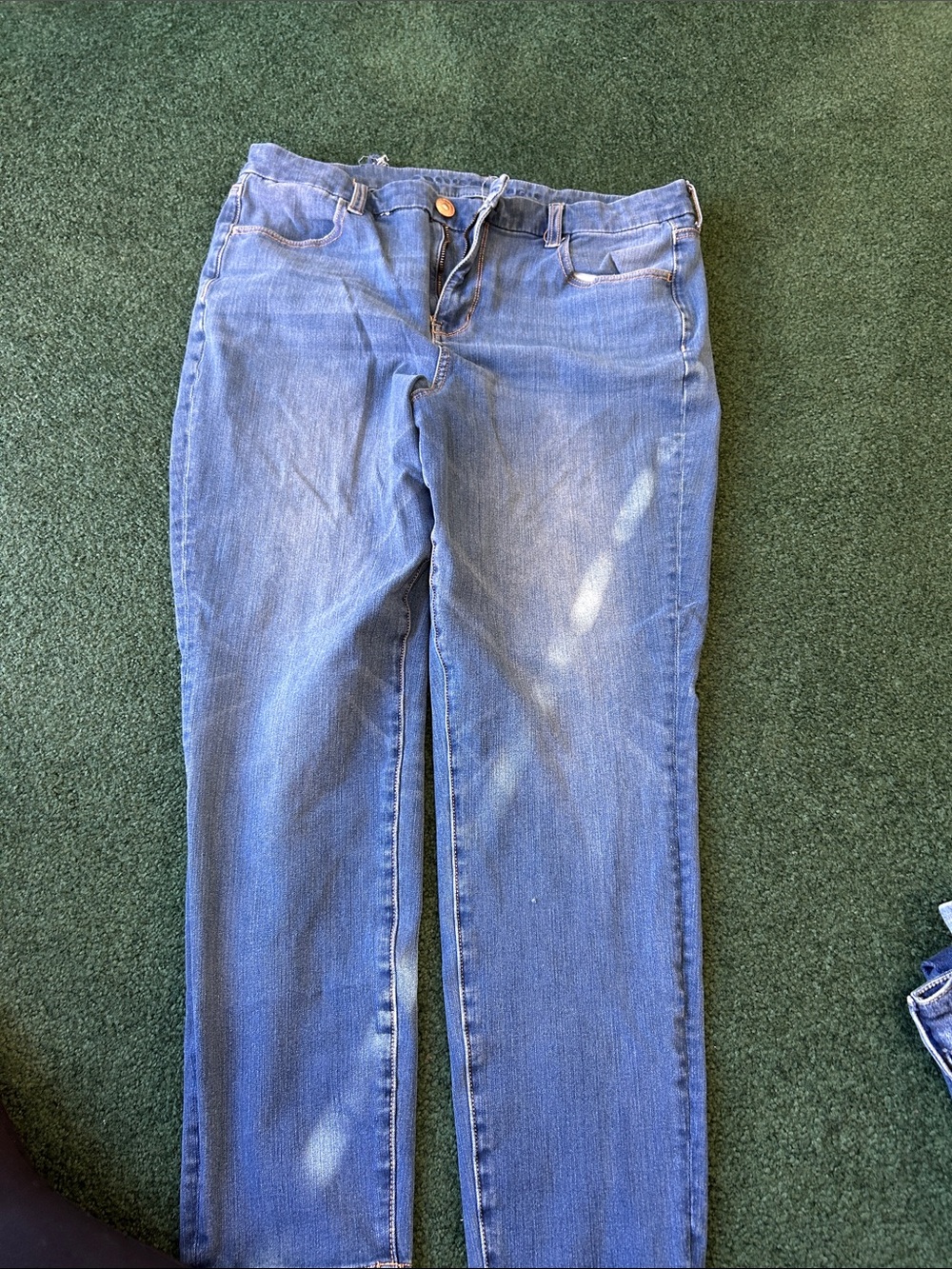 American Eagle Outfitters Light Blue Skinny Jeans